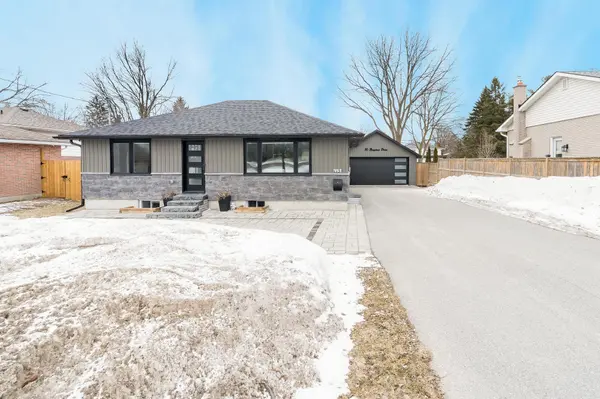 115 Bayview DR, Barrie, ON L4N 3P3