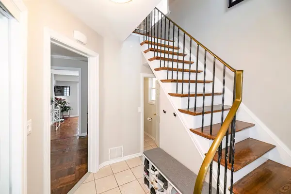 4625 Dundas ST W, Toronto W08, ON M9A 1A4