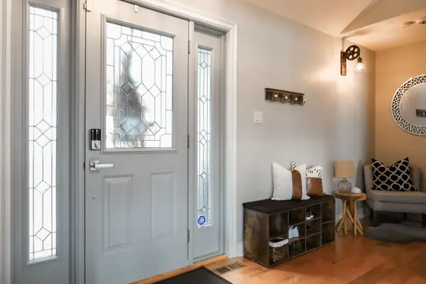 1 Lawson CT, Kawartha Lakes, ON K0L 2W0