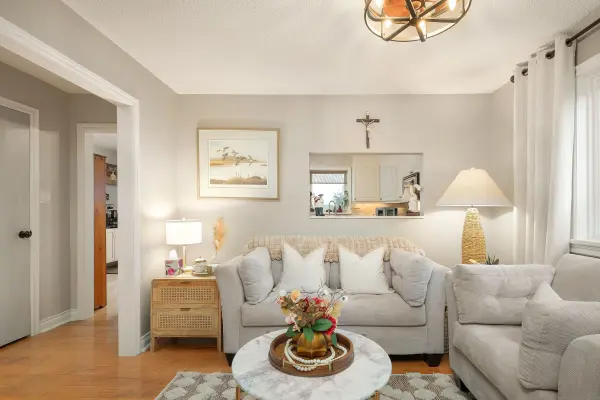 1 Lawson CT, Kawartha Lakes, ON K0L 2W0