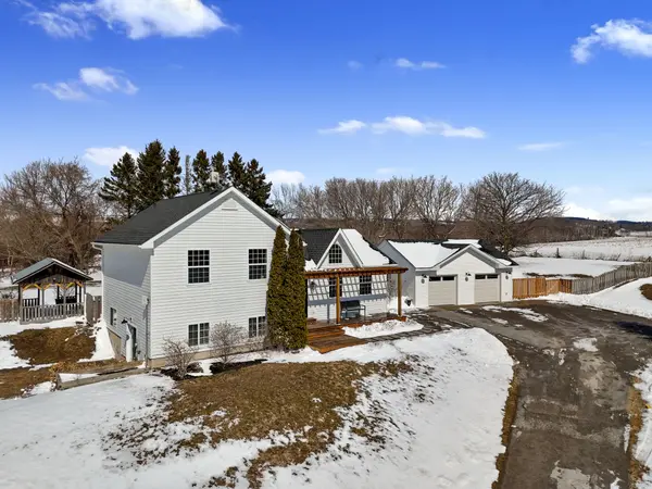 9562 County 2 RD, Hamilton Township, ON K9A 4J8