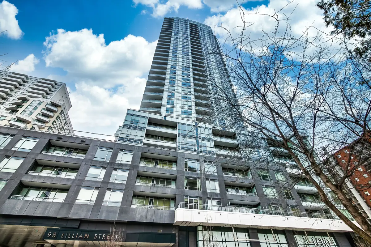 98 Lillian ST #208, Toronto C10, ON M4S 0A5