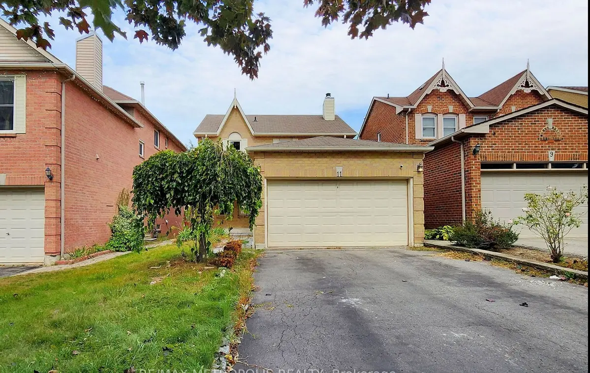 11 Noake CRES, Ajax, ON L1T 3L4