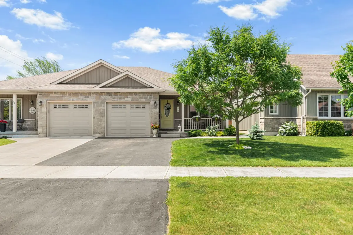 70 Postma DR, Haldimand, ON N1A 0B2