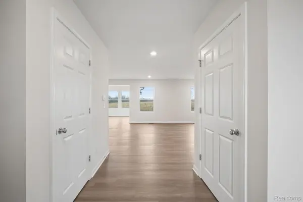 34395 Starling, Chesterfield Township, MI 48047