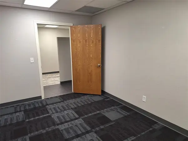 201 W Main Street #C, Allen, TX 75013