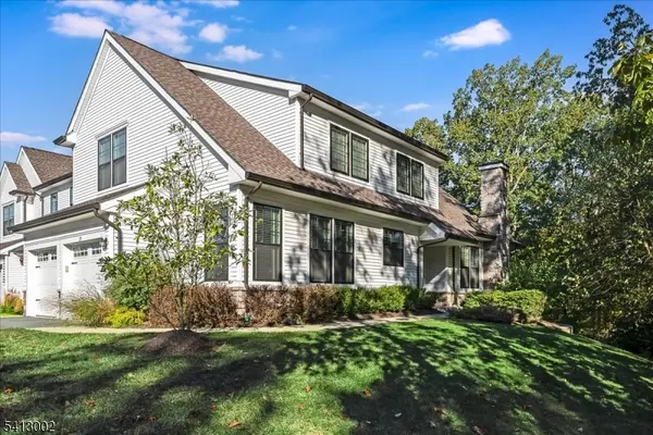 27 Bellflower Ct, Allamuchy Twp., NJ 07882