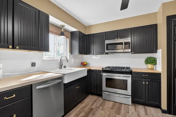 4532 Westbrook DR, Spring Arbor Twp, MI 49201