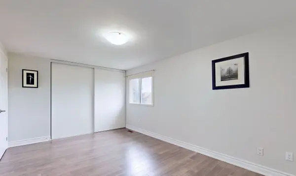 11 Noake CRES, Ajax, ON L1T 3L4