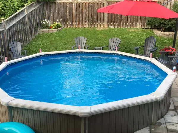 134 Kirkland PL, Whitby, ON L1P 1X2