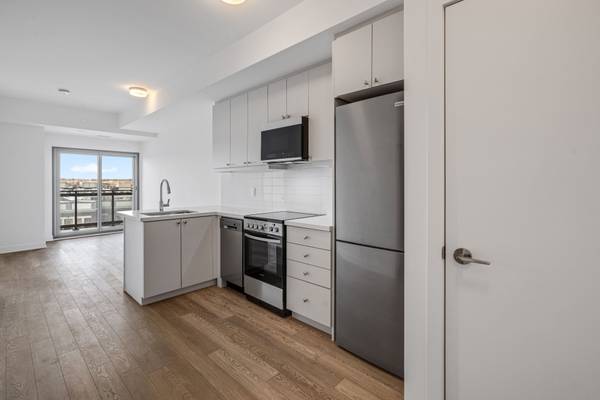 51 Clarington BLVD #520, Clarington, ON L1C 0A1