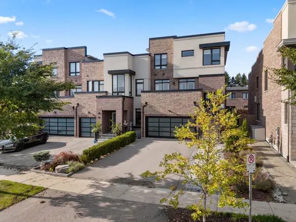 96 Anchusa DR, Richmond Hill, ON L4E 1C5