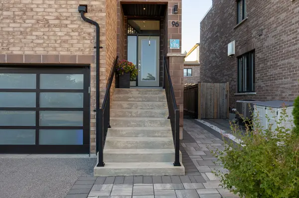 96 Anchusa DR, Richmond Hill, ON L4E 1C5