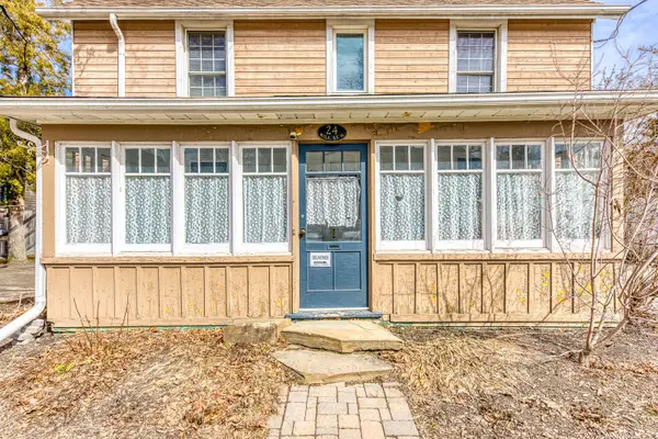 24 Mill ST N, Brampton, ON L6X 1S6