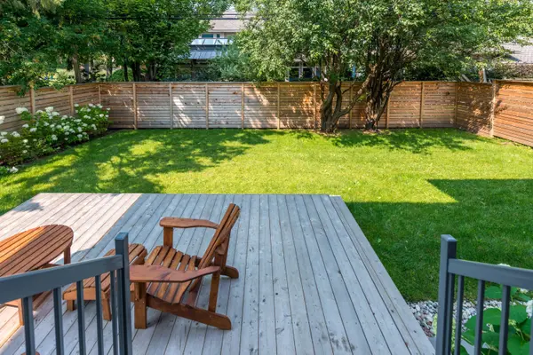 377 Crestview RD, Alta Vista And Area, ON K1H 5G7