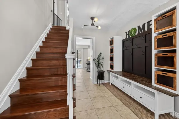 5475 Dejong RD, Augusta, ON K6V 5T2