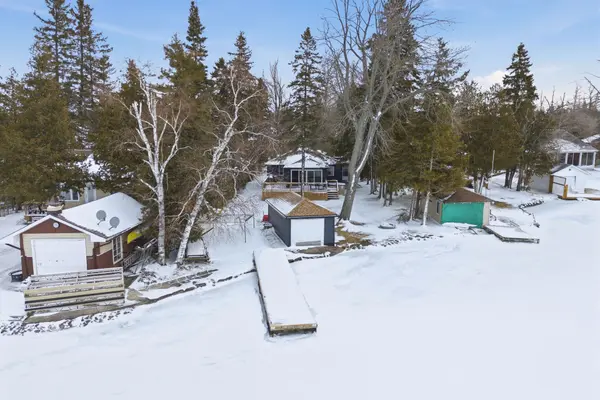 112 Sturgeon Glen RD, Kawartha Lakes, ON K0M 1N0