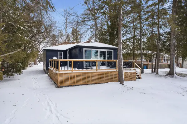 112 Sturgeon Glen RD, Kawartha Lakes, ON K0M 1N0