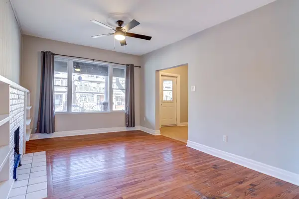 184 Maplewood AVE, Hamilton, ON L8M 1X7