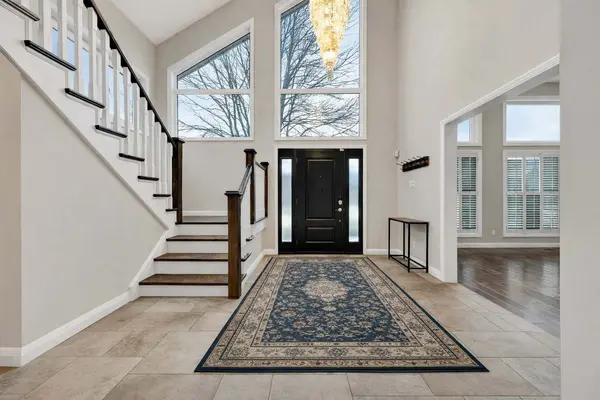 587 Manorwood CT, Waterloo, ON N2K 3L7