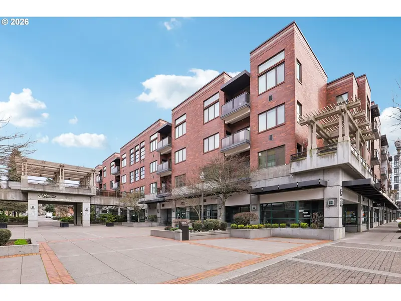 300 W 8TH ST #209, Vancouver, WA 98660
