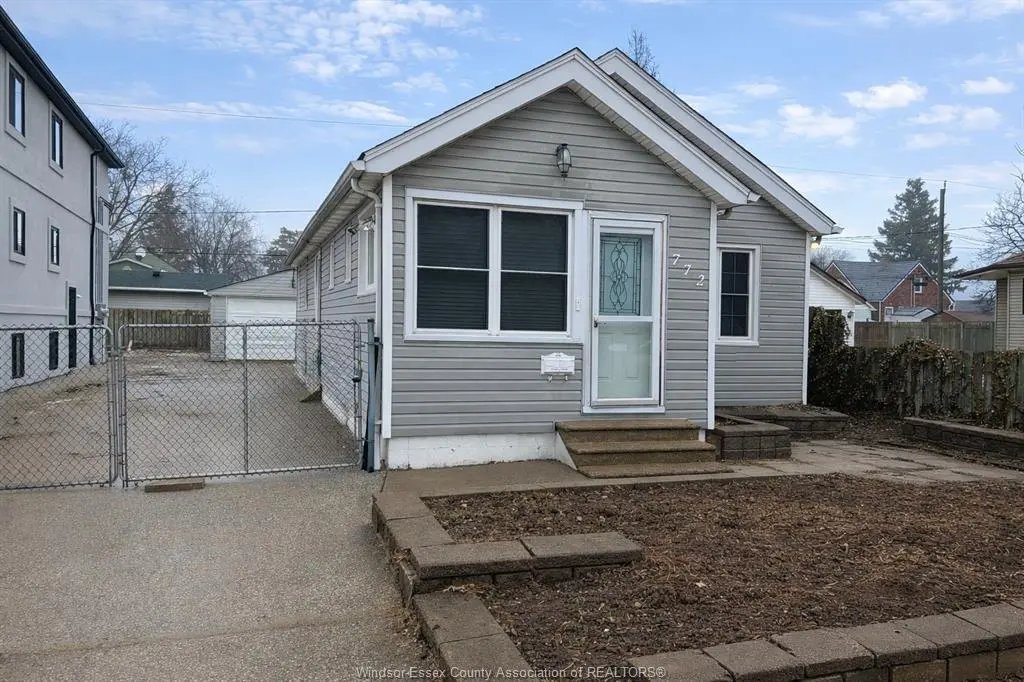 772 CHARLOTTE Street, Windsor, ON N8X 3A8