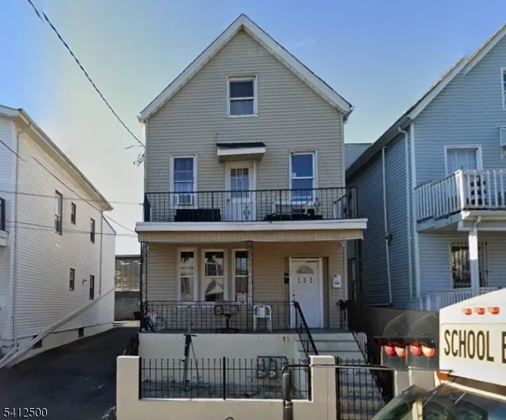 606-608 S Park St #2, Elizabeth City, NJ 07206