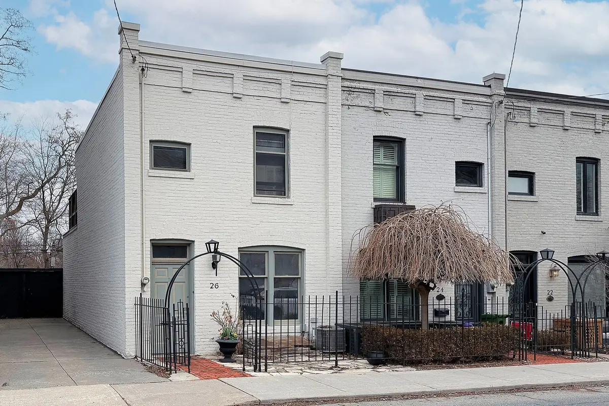 26 Belmont ST, Toronto C02, ON M5R 1P8