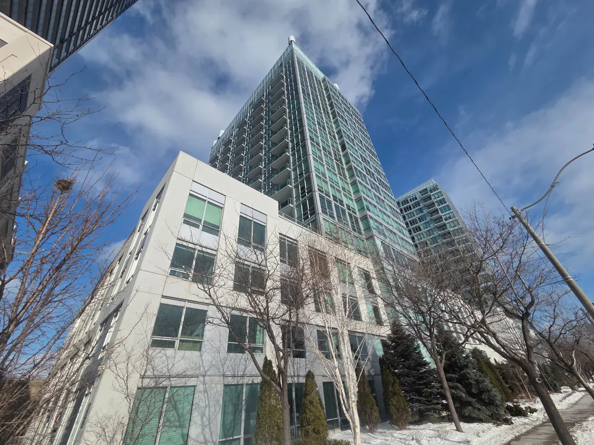 1900 Lake Shore BLVD #102, Toronto W01, ON M6S 1A4