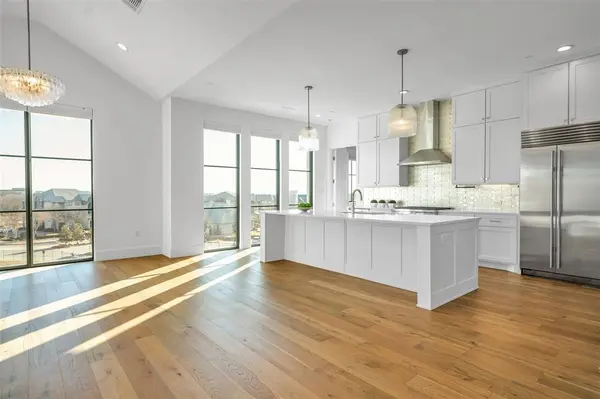 5270 Town And Country Boulevard #302, Frisco, TX 75034