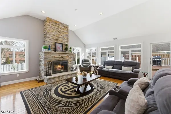 60 Belleview Ave, Butler Boro, NJ 07405