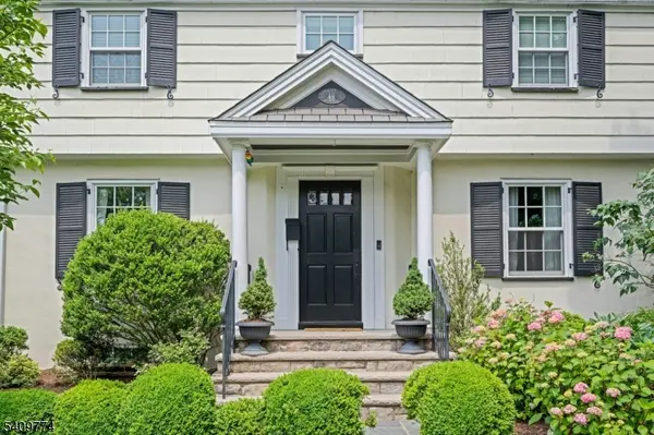 49 Norwood Ave, Summit City, NJ 07901