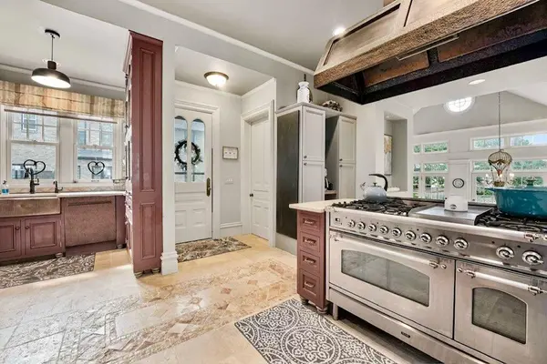 529 Fountain ST NE, City Of Grand Rapids, MI 49503