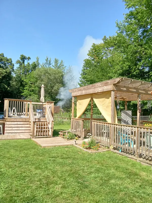 4453 Hicks AVE, Benton Twp, MI 49022