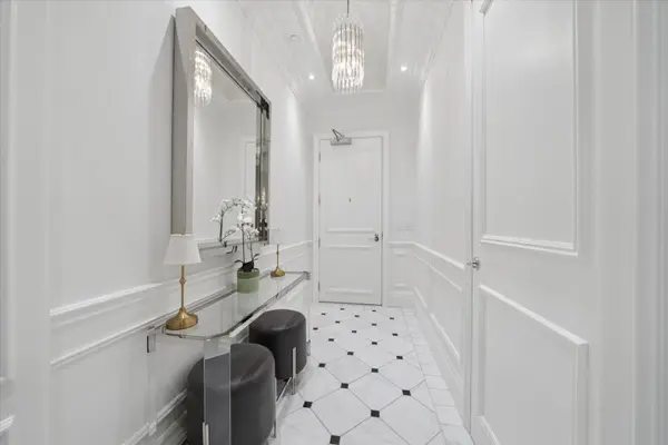 311 Bay ST #3401, Toronto C01, ON M5H 4G5