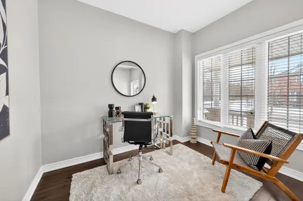 33 Wilsongary CIR, Ajax, ON L1T 0G6