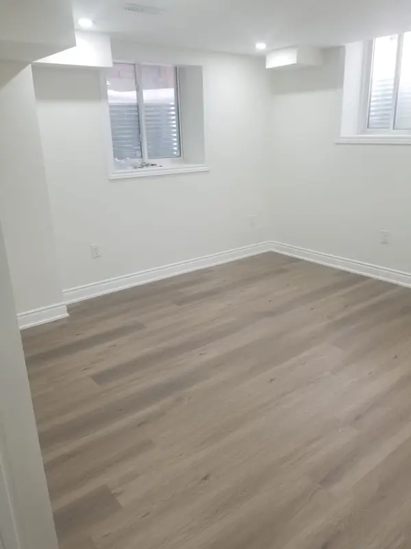 33 Whitefish ST #Bsmt, Whitby, ON L1P 0K5