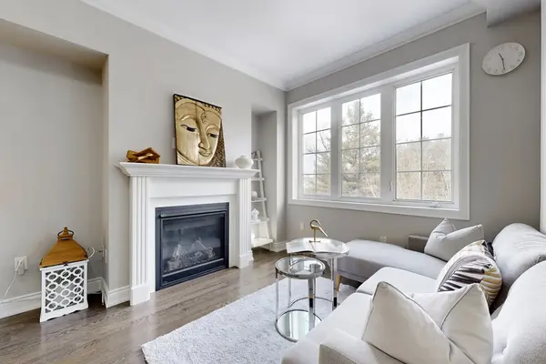 130 Countryman RD, East Gwillimbury, ON L9N 0N8