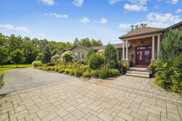 21940 Mccowan RD, East Gwillimbury, ON L0G 1M0