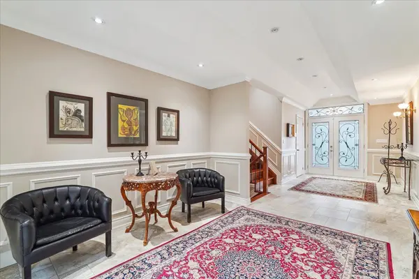 21940 Mccowan RD, East Gwillimbury, ON L0G 1M0