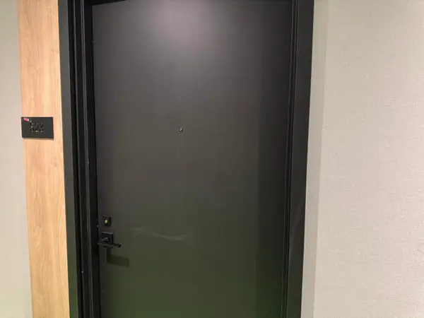 500 Plains RD E #523, Burlington, ON L7T 2E1