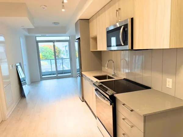 500 Plains RD E #523, Burlington, ON L7T 2E1