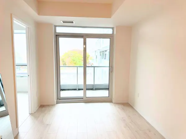 500 Plains RD E #523, Burlington, ON L7T 2E1