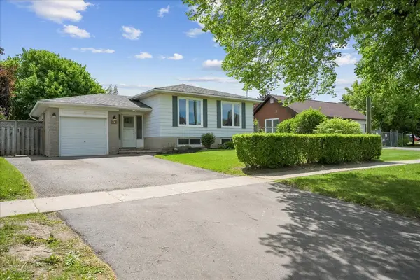 74 Mountainview RD S, Halton Hills, ON L7G 4K5