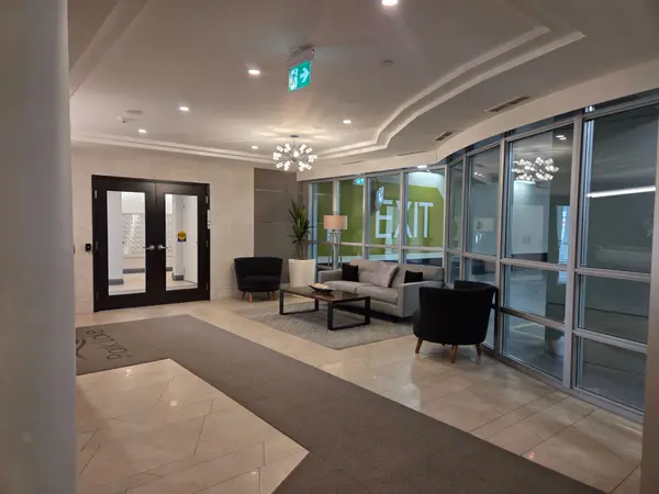 1900 Lake Shore BLVD #102, Toronto W01, ON M6S 1A4