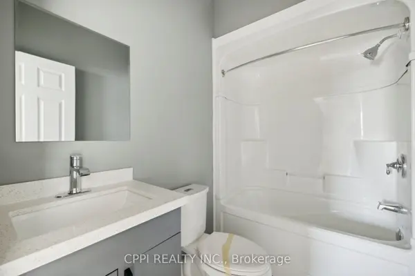 255 Emerick AVE #112, Fort Erie, ON L2A 2W4