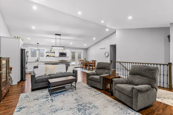 160 Canning Factory RD, Alnwick/haldimand, ON K0K 2G0