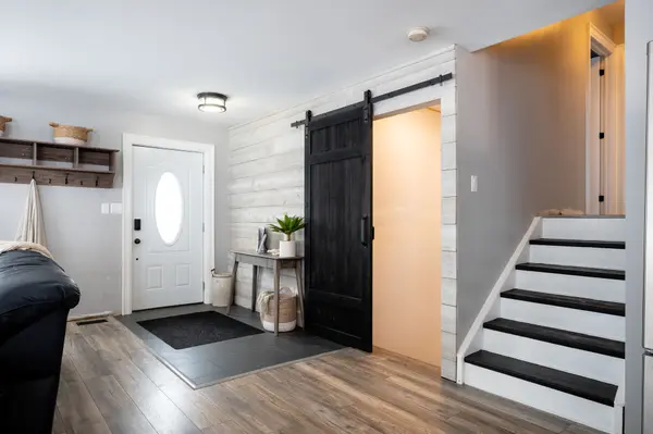 751 Old Muskoka RD, Huntsville, ON P0B 1M0