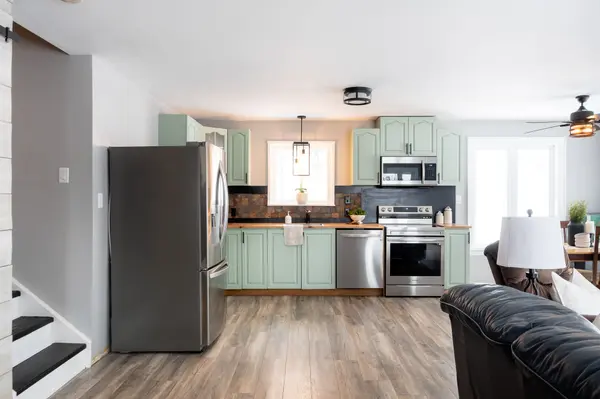 751 Old Muskoka RD, Huntsville, ON P0B 1M0