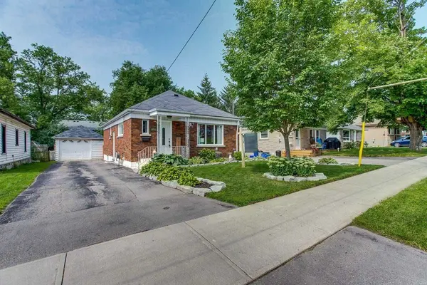 1055 Western AVE #A, Peterborough, ON K9J 5W5